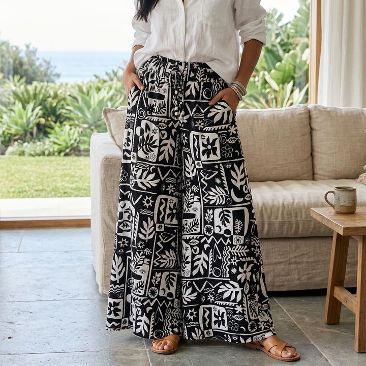 Avianna Pants - Paper Bag High Waisted Wide Leg Pants in Floral Print